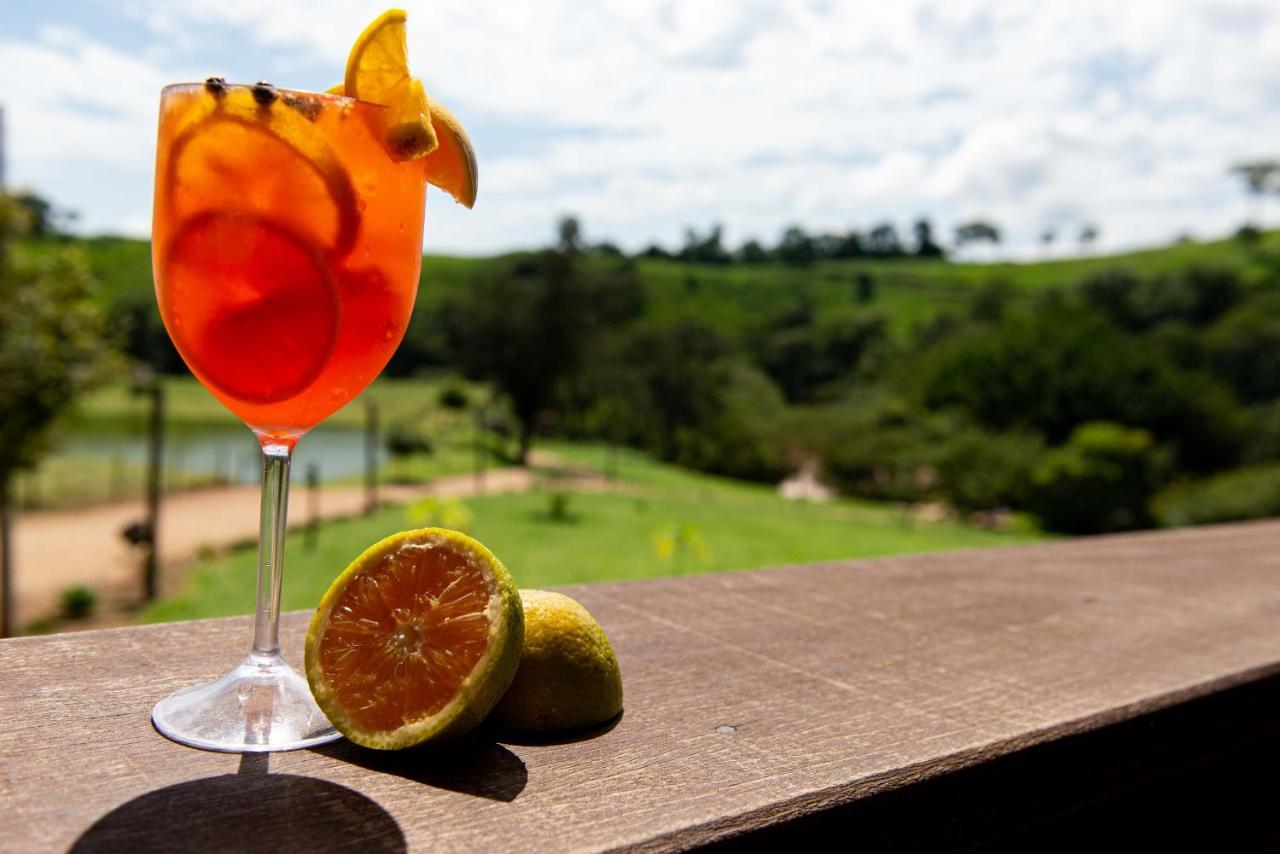 Hotel Fazenda Vale Da Cachoeira セーハ・ネグラ エクステリア 写真